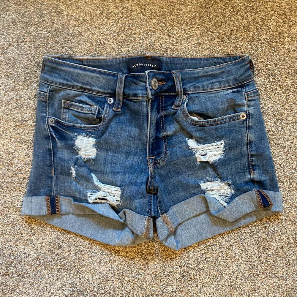 Aeropostale Womens Y2K Distressed Cuffed Denim Shorts Blue Size 4